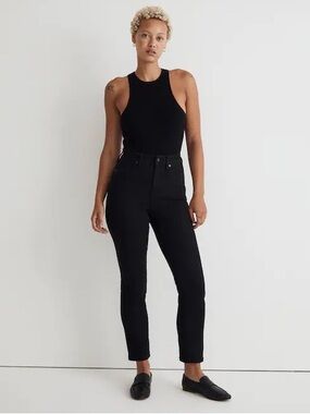 NWT Madewell Black Curvy Stovepipe Jeans - Size 25